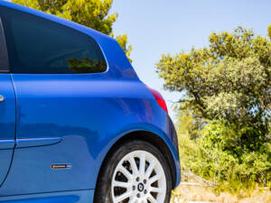Image 31/40 of Renault Clio Gordini R.S. (2012)
