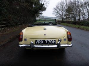 Image 5/16 of MG MGB (1969)