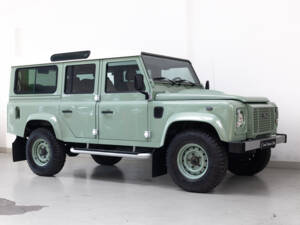 Image 5/36 of Land Rover Defender (2016)
