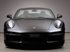 Image 3/37 of Porsche 911 Turbo S (2024)