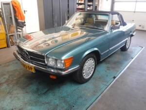 Immagine 1/50 di Mercedes-Benz 380 SL (1981)