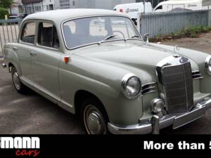 Image 3/15 of Mercedes-Benz 180 a (1958)