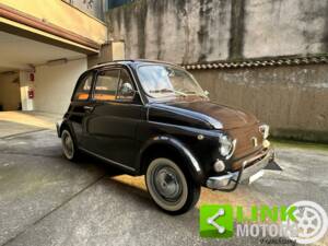 Image 2/10 of FIAT 500 L (1970)