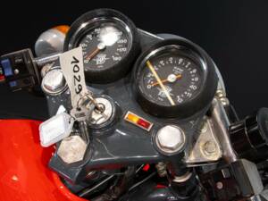 Image 24/50 of MV Agusta DUMMY (1975)