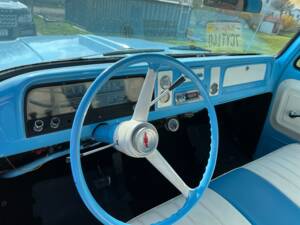 Bild 9/10 von Chevrolet C10 Fleetside Shortbed (1964)