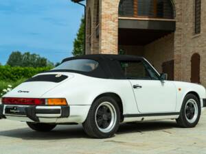 Bild 8/50 von Porsche 911 Carrera 3.2 (1986)