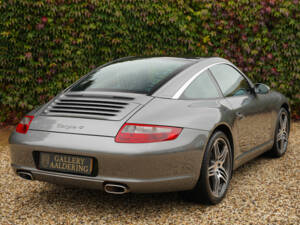 Image 38/50 of Porsche 911 Targa 4 (2007)