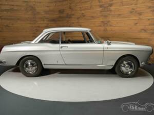 Imagen 9/19 de Peugeot 404 Coupé (1967)