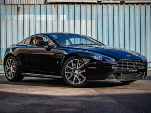 Bild 4/7 von Aston Martin V8 Vantage S (2013)