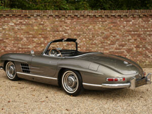 Imagen 7/50 de Mercedes-Benz 300 SL Roadster (1962)