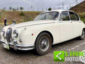 Bild 1/10 von Jaguar S-Type 3.8 (1968)