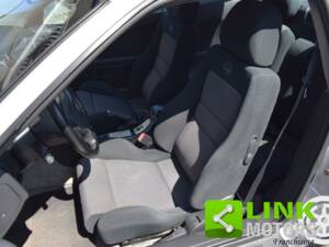 Image 8/10 de Alfa Romeo GTV 1.8 Twin Spark (2000)