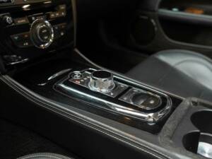 Image 11/50 of Jaguar XKR (2013)