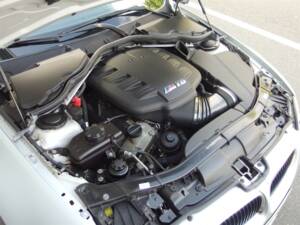 Image 75/98 de BMW M3 (2011)