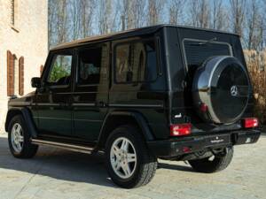 Image 7/48 of Mercedes-Benz G 400 CDI (SWB) (2002)