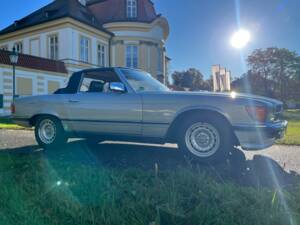 Bild 15/99 von Mercedes-Benz 280 SL (1984)