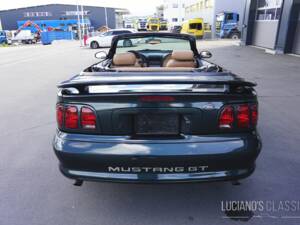Image 7/38 of Ford Mustang GT (1998)