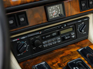 Image 25/36 of Jaguar XJS 6.0 (1994)