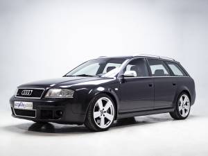 Bild 3/39 von Audi RS6 Avant (2002)