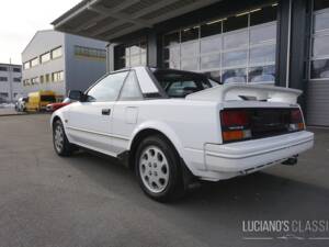 Image 6/60 de Toyota MR2 (1987)