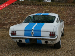 Image 14/50 of Ford Mustang GT (1965)