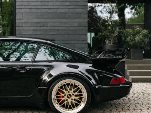 Image 34/95 de Porsche 911 Turbo 3.3 (1991)