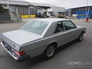 Image 8/66 of FIAT 130 Coupé (1972)