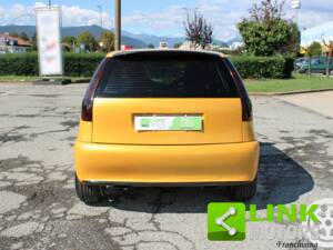 Afbeelding 7/10 van FIAT Punto GT (1997)