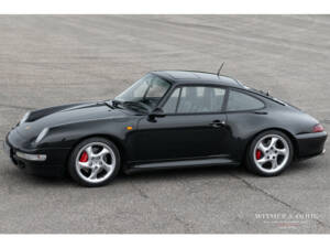 Image 1/32 of Porsche 911 Carrera 4S (1996)