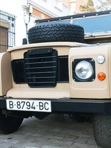 Bild 16/27 von Land Rover 88 (1978)
