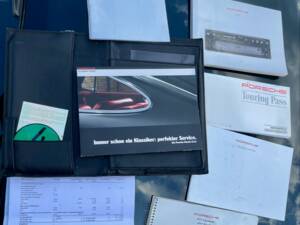 Imagen 80/96 de Porsche 911 Carrera (1996)