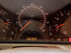 Afbeelding 21/21 van Mercedes-Benz SL 320 (1996)