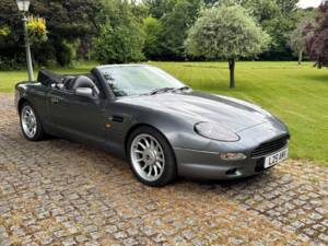 Image 4/28 of Aston Martin DB 7 Volante (1997)