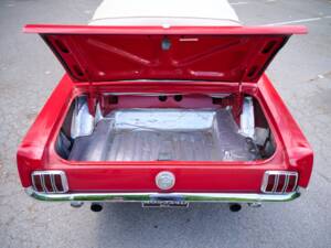 Immagine 43/50 di Ford Mustang 289 (1966)