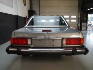 Bild 24/50 von Mercedes-Benz 560 SL (1989)