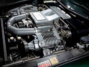 Immagine 27/29 di Aston Martin V8 Vantage V550 (1995)