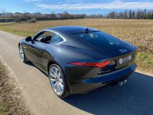 Image 3/20 de Jaguar F-Type S (2014)