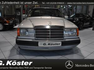 Image 12/15 of Mercedes-Benz 320 CE (1993)