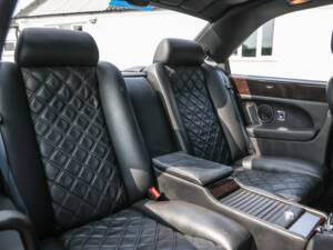 Image 47/49 de Bentley Continental R (2003)