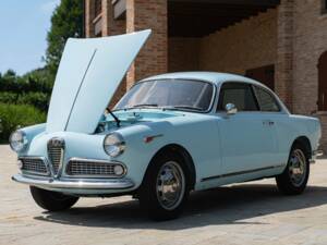 Image 45/50 of Alfa Romeo Giulietta Sprint (1960)