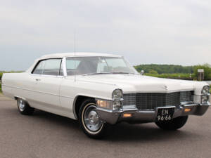 Imagen 12/28 de Cadillac DeVille Convertible (1965)