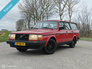 Bild 2/33 von Volvo 245 GL (1992)