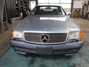 Imagen 13/43 de Mercedes-Benz SL 500 (1994)