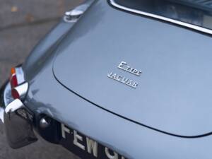 Image 27/59 de Jaguar Type E 4.2 (1966)