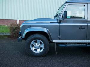 Bild 48/50 von Land Rover Defender 90 (2013)