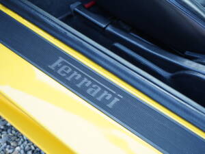Bild 34/82 von Ferrari 348 TS (1990)