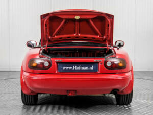 Immagine 38/50 di Mazda MX-5 1.8 (1995)