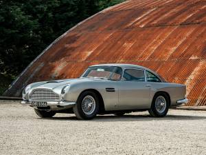Image 5/43 of Aston Martin DB 5 (1963)