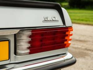 Bild 17/50 von Mercedes-Benz 450 SLC 5,0 (1979)