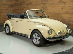 Immagine 4/19 di Volkswagen Maggiolino 1600 (1973)